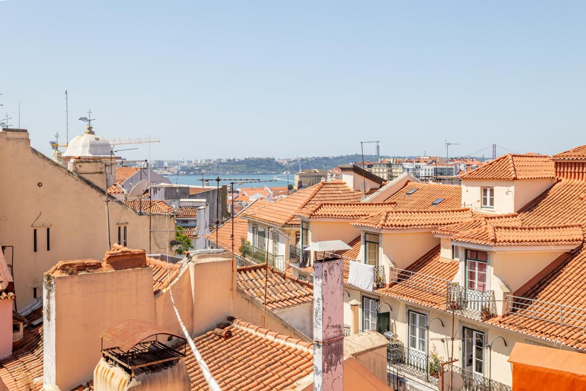 Gralhas Suites Lisboa Exterior foto